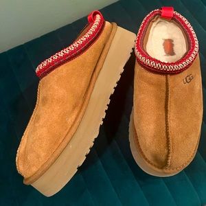 Ugg Tazz Platform Slippers